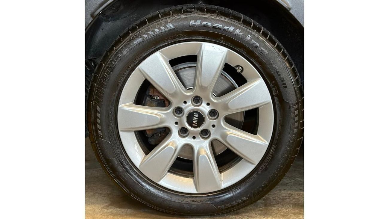 Mini Cooper Countryman Cooper AED 1,303 pm • 0% Downpayment • Countryman • Agency Warranty & Service 2025