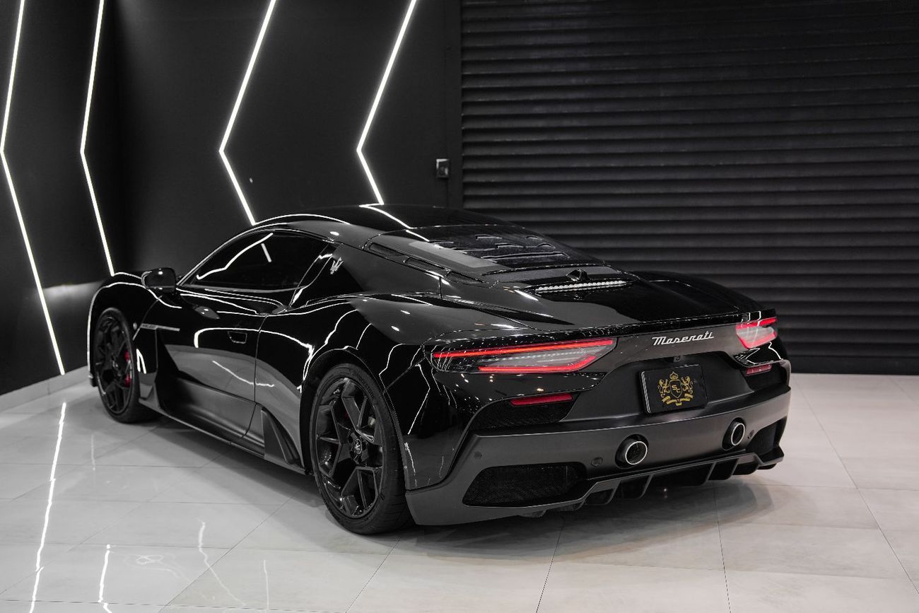 Maserati MC20 Std 3.0L Nettuno V6, Lift System, E-LSD, Very Low KM!!