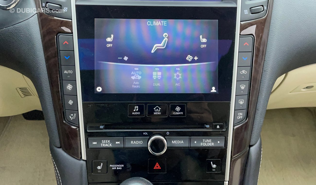 إنفينيتي Q50 Premium 2000