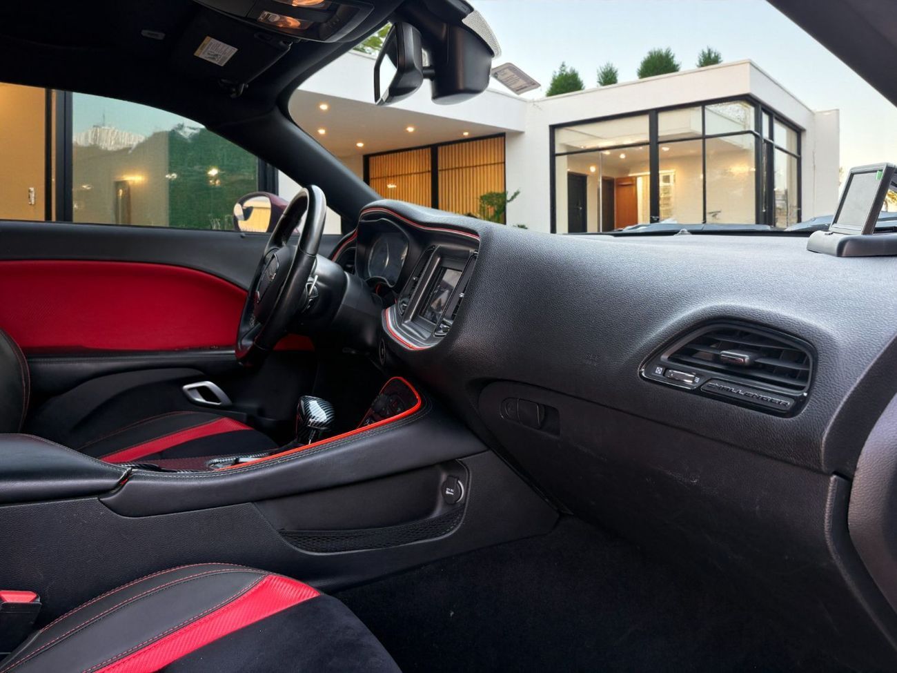 Dodge Challenger R/T 5.7L (370 HP)