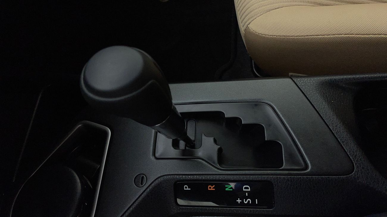 تويوتا راف ٤ EX 2.5 | بدون دفعة مقدمة | اختبار قيادة مجاني للمنزل