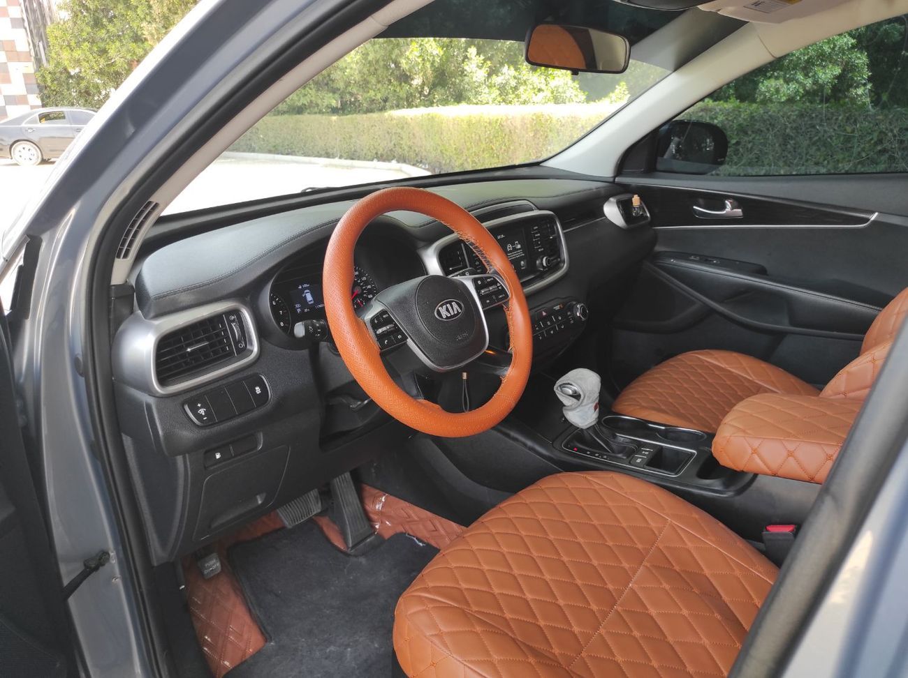 Kia Sorento Base 3.3L AWD Kia Sorrento 2020 V6 3.3 7 seater full automatic