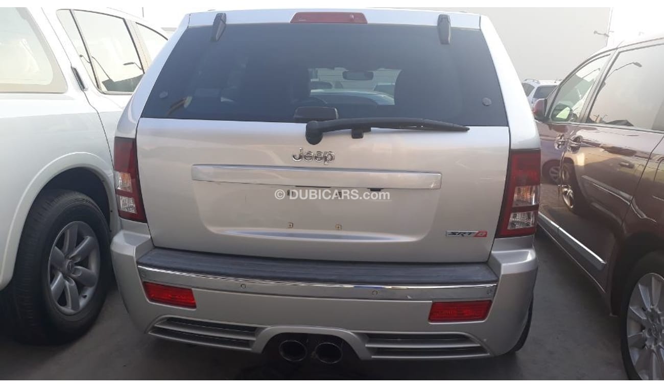 Jeep Grand Cherokee 2007 SRT8 Full options Gulf Specs