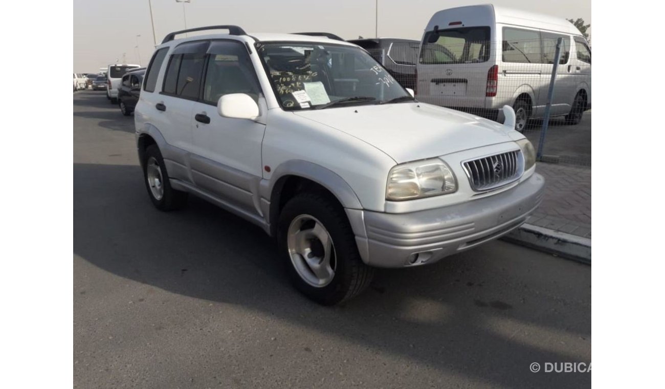 Suzuki Escudo Suzuki Escudo RIGHT HAND DRIVE (Stock no PM 176 )