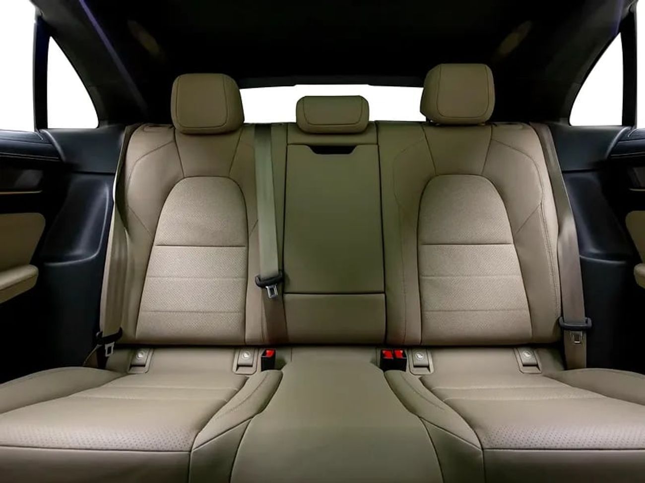 Porsche Macan Turbo Electric