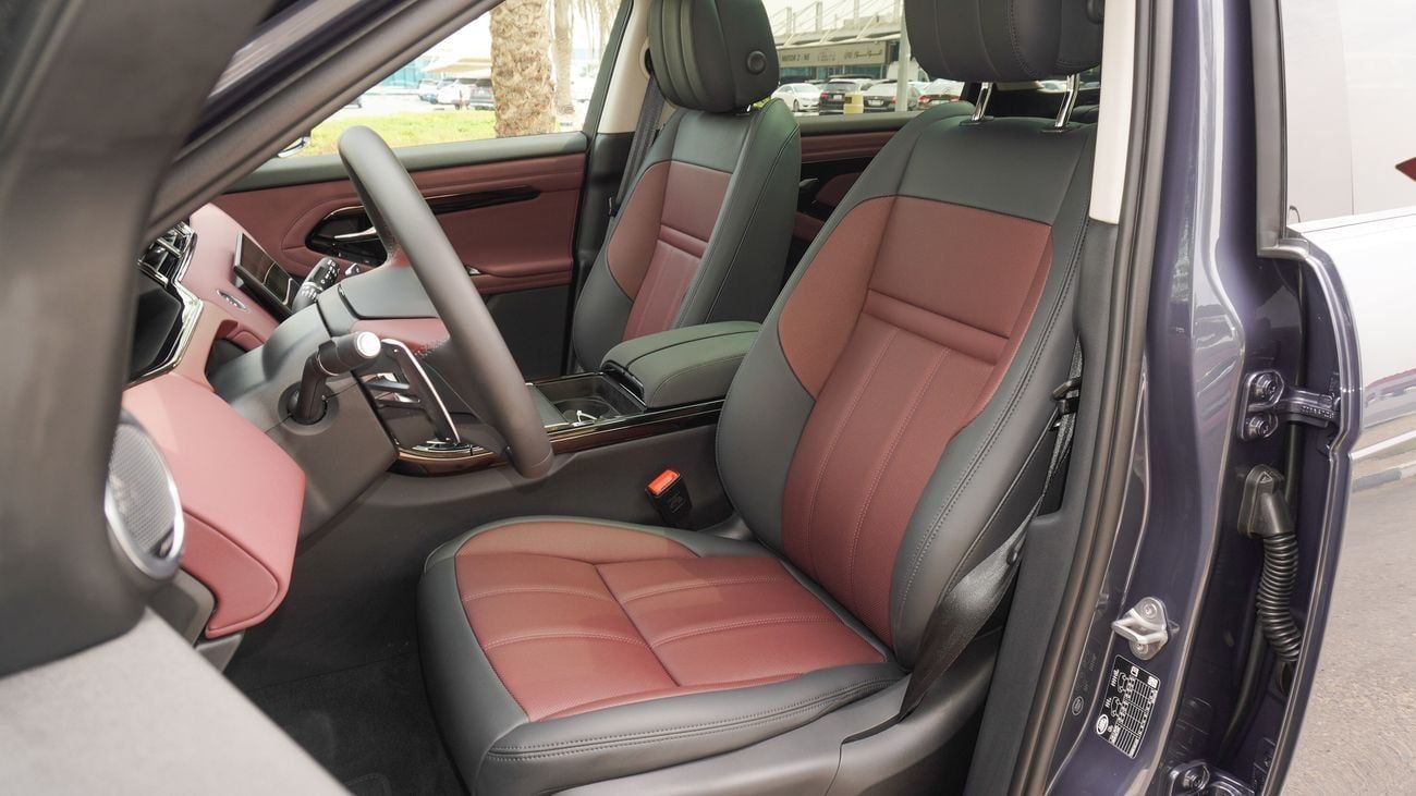 Land Rover Range Rover Evoque SE P250 DYNAMIC 2025!! FIVE YEARS WARRANTY!! THREE YEARS SERVICE CONTRACT