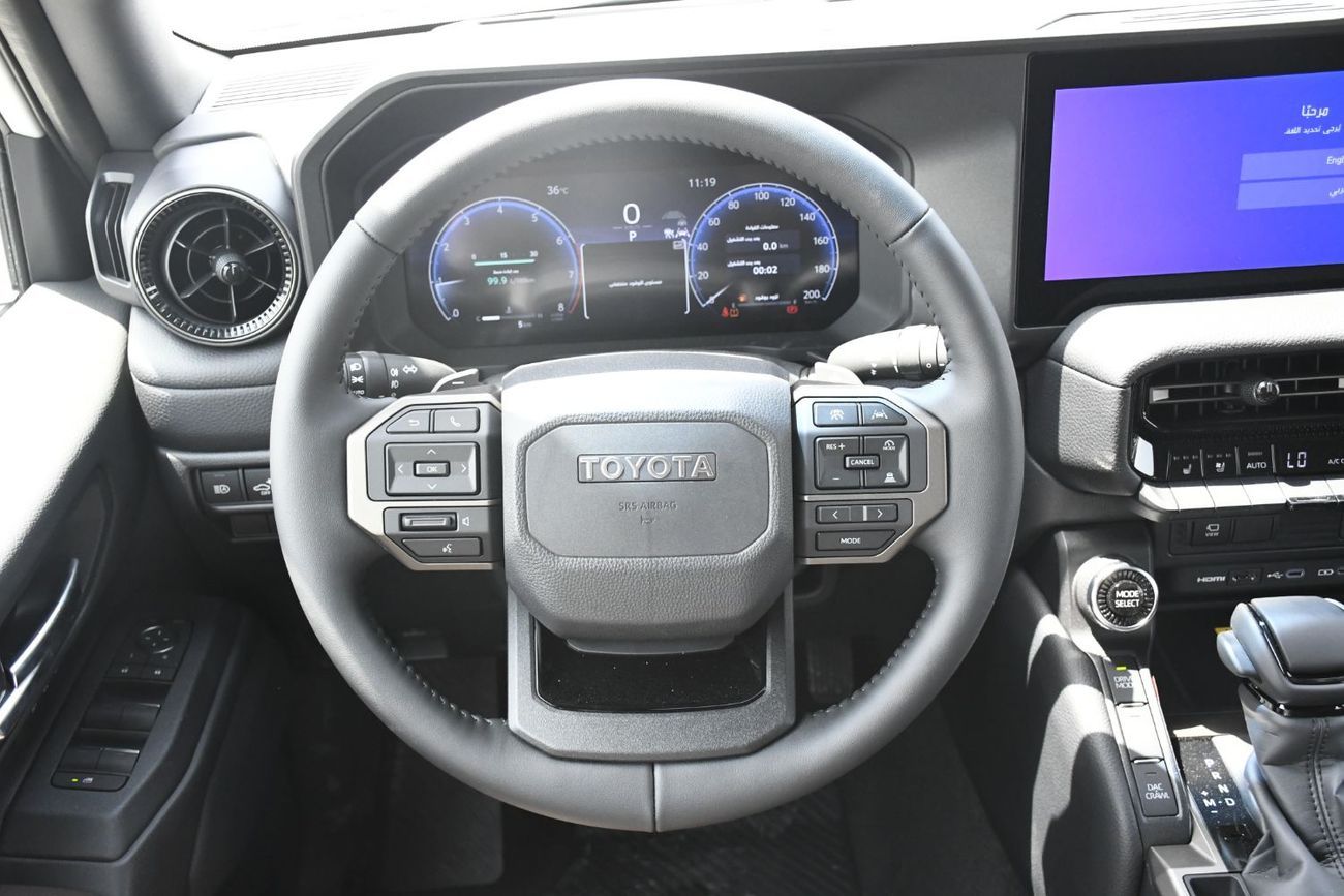تويوتا برادو 2.4L Adventure  Petrol Full Option GCC (Ready Stock)