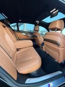 بي أم دبليو 740Li PURE EXCELLENCE M SPORT PACK