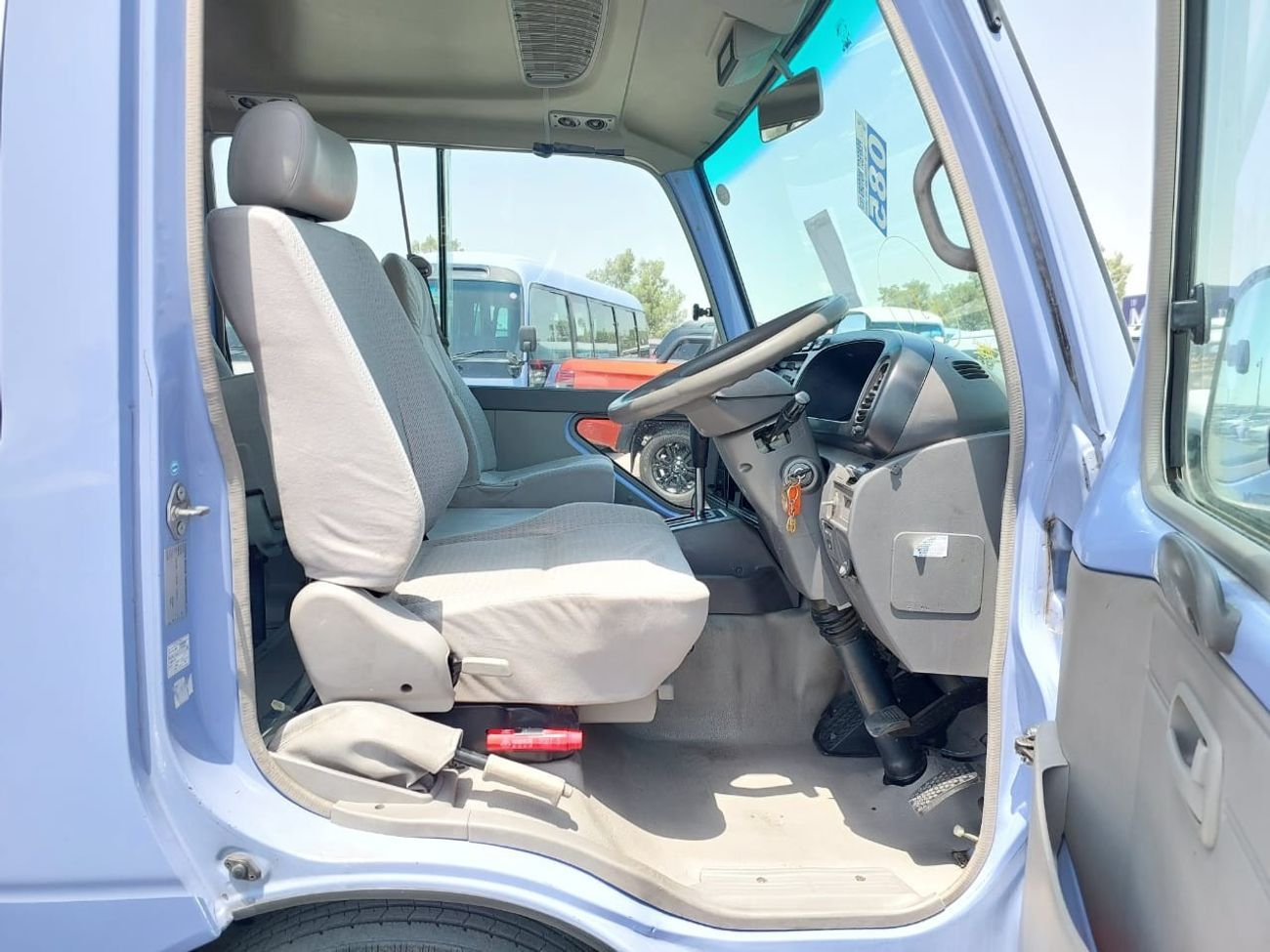 Toyota Coaster TOYOTA COASTER RHD 2004 MODEL 4.2 L DIESEL AUTOMATIC(PM12560)