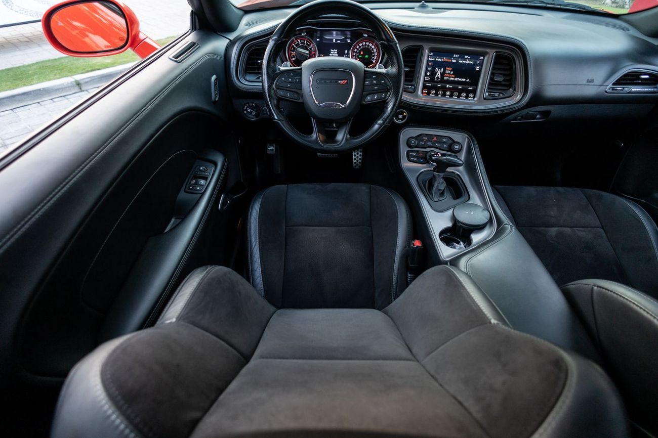 Dodge Challenger R/T 5.7L (375 HP)