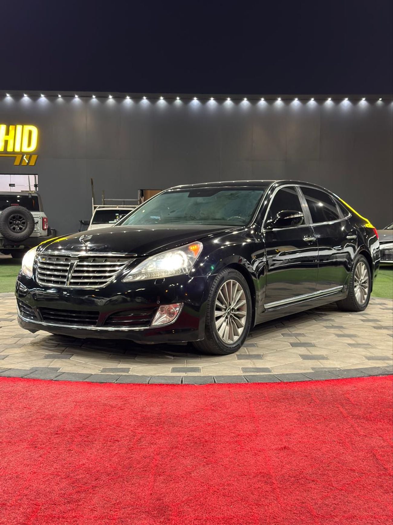 Hyundai Equus