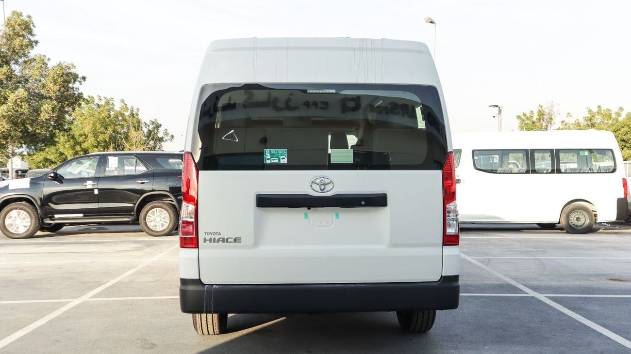 Toyota Hiace ECT0034 - Toyota Hiace Hrf Passenger Van 3.5L Petrol Manual - Black Bumper