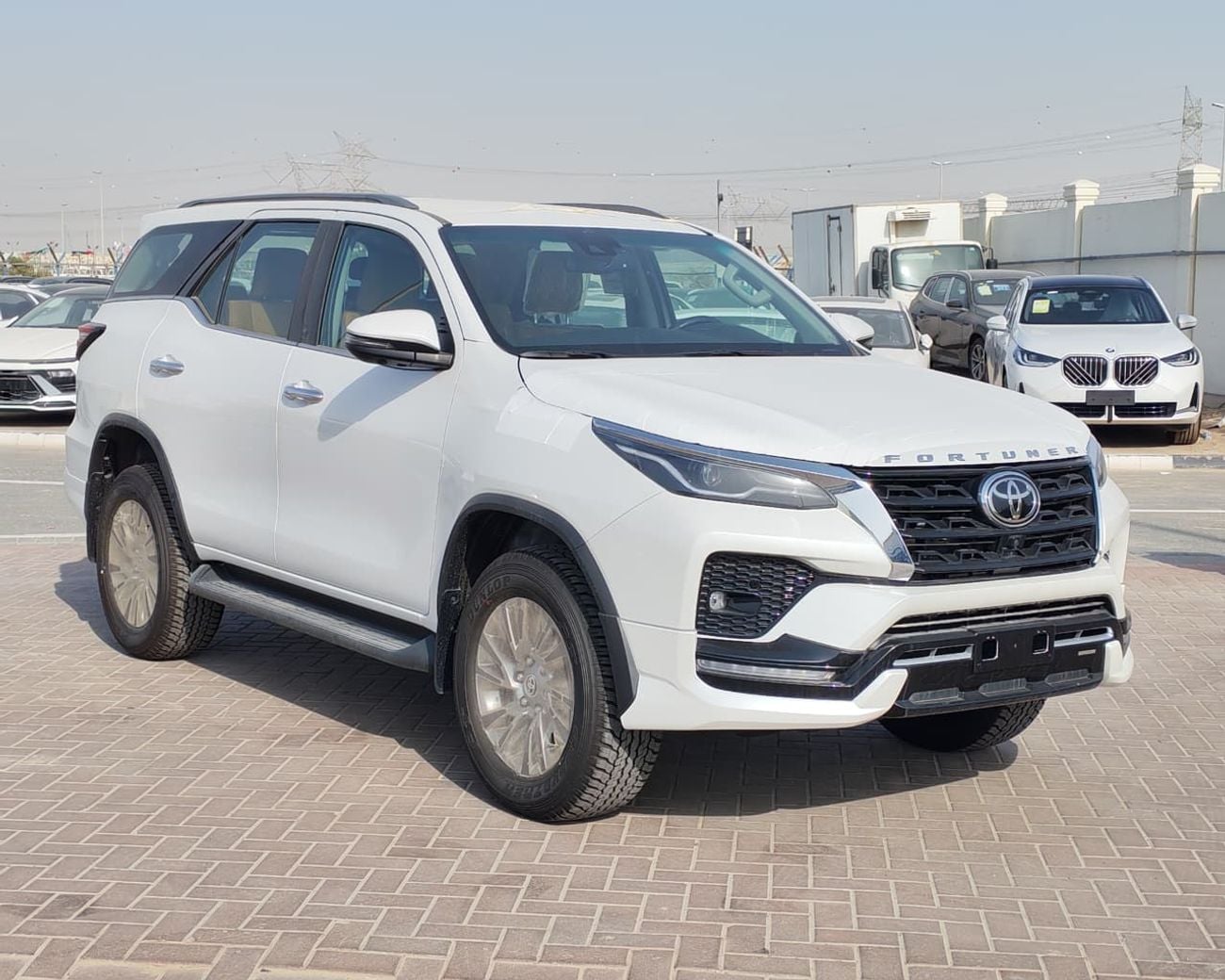 Toyota Fortuner 2026 Toyota Fortuner SR5 2.8L 4-Cyl Turbo Diesel A/T AWD 4x4 Export Only