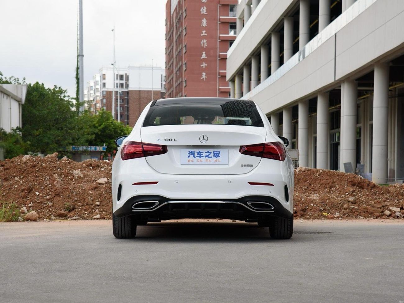 مرسيدس بنز A 200 L Toyota Frontlander/ 2025 / white / 0km