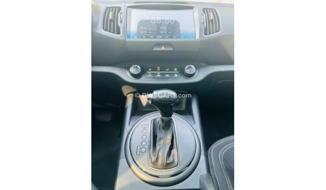 Kia Sportage LX 960 PM || KIA SPORTAGE 2.0L V4 || PANAROMIC ROOF || 0% DP || GCC || WELL MAINTAINED