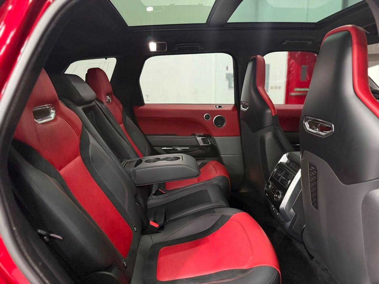 Land Rover Range Rover Sport SVR 2020