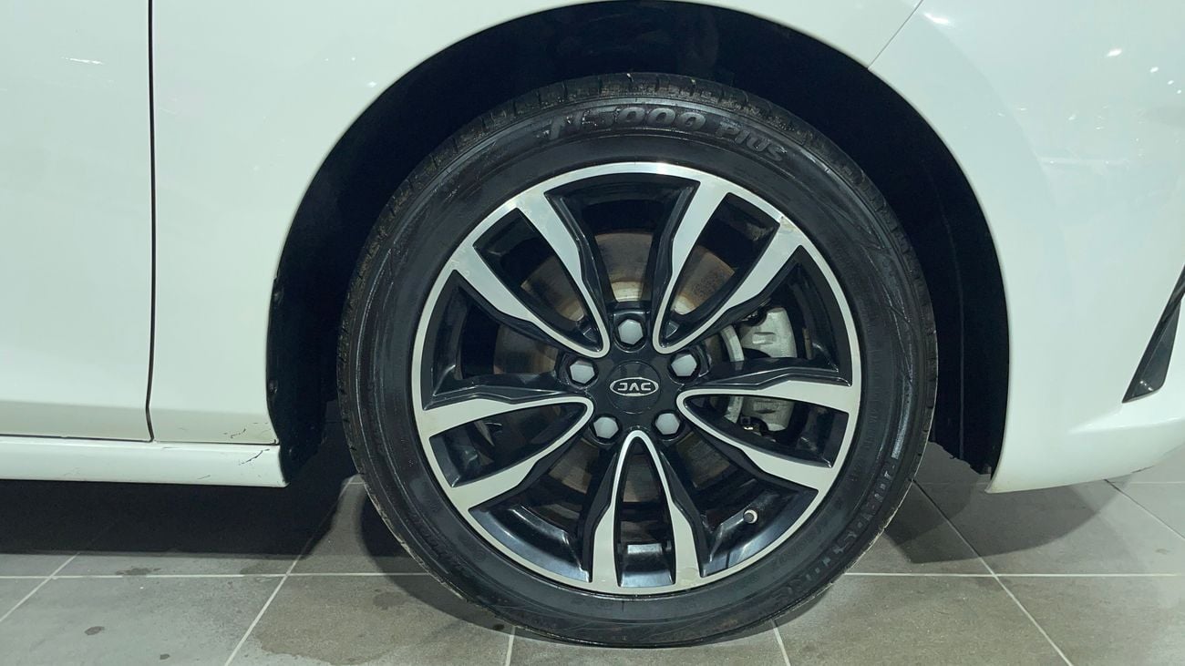 JAC J7 2023 INTELLIGENT | AED 528/Month | 0 DP | 30 Day Return | Warranty | Service History