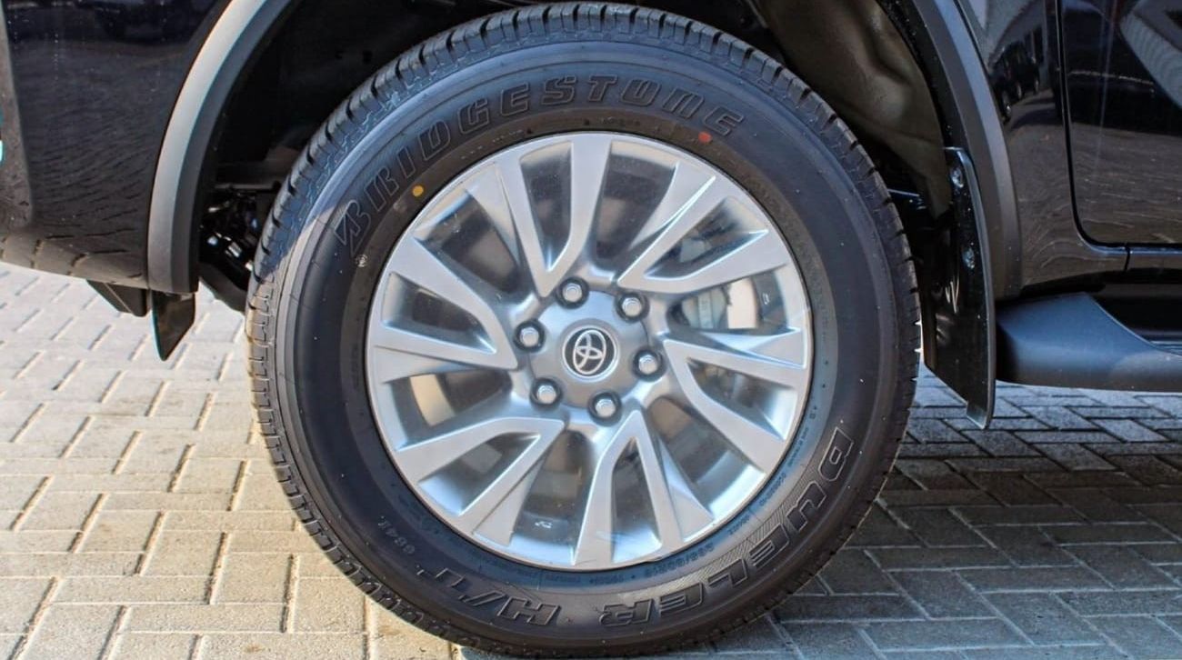 تويوتا فورتونر FORTUNER VX 2.8L DIESEL 2024