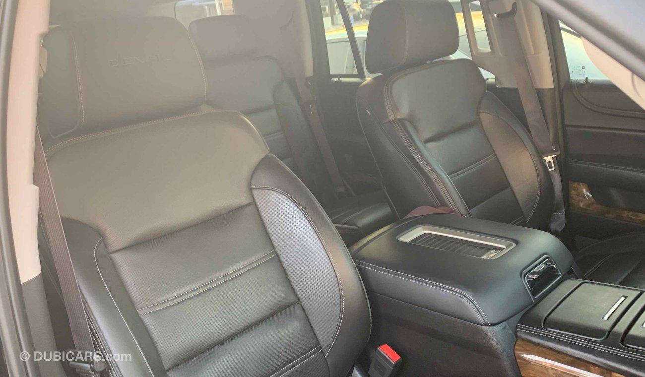 GMC Yukon DENALI. 6,2 VIP