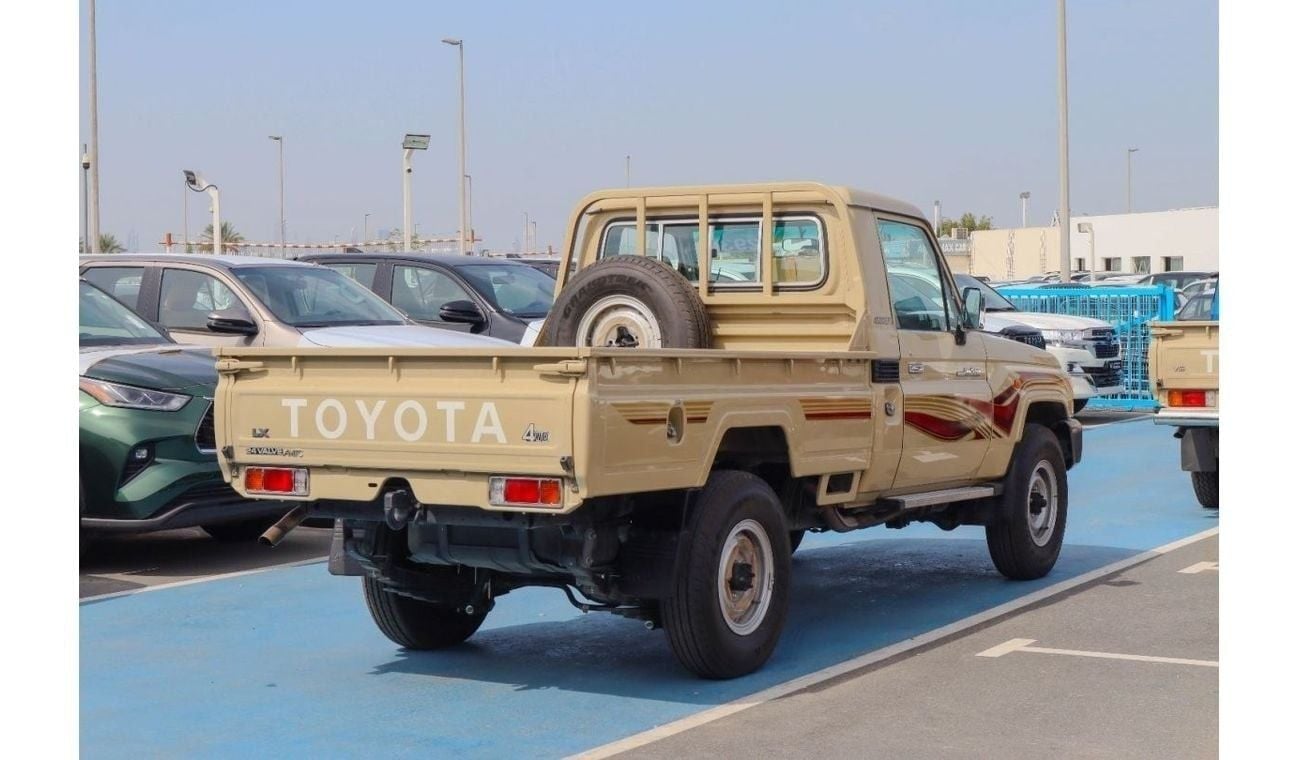 Toyota Land Cruiser Pick Up Land cruiser single cabin model 2009 4.0L LX 24 VALVE