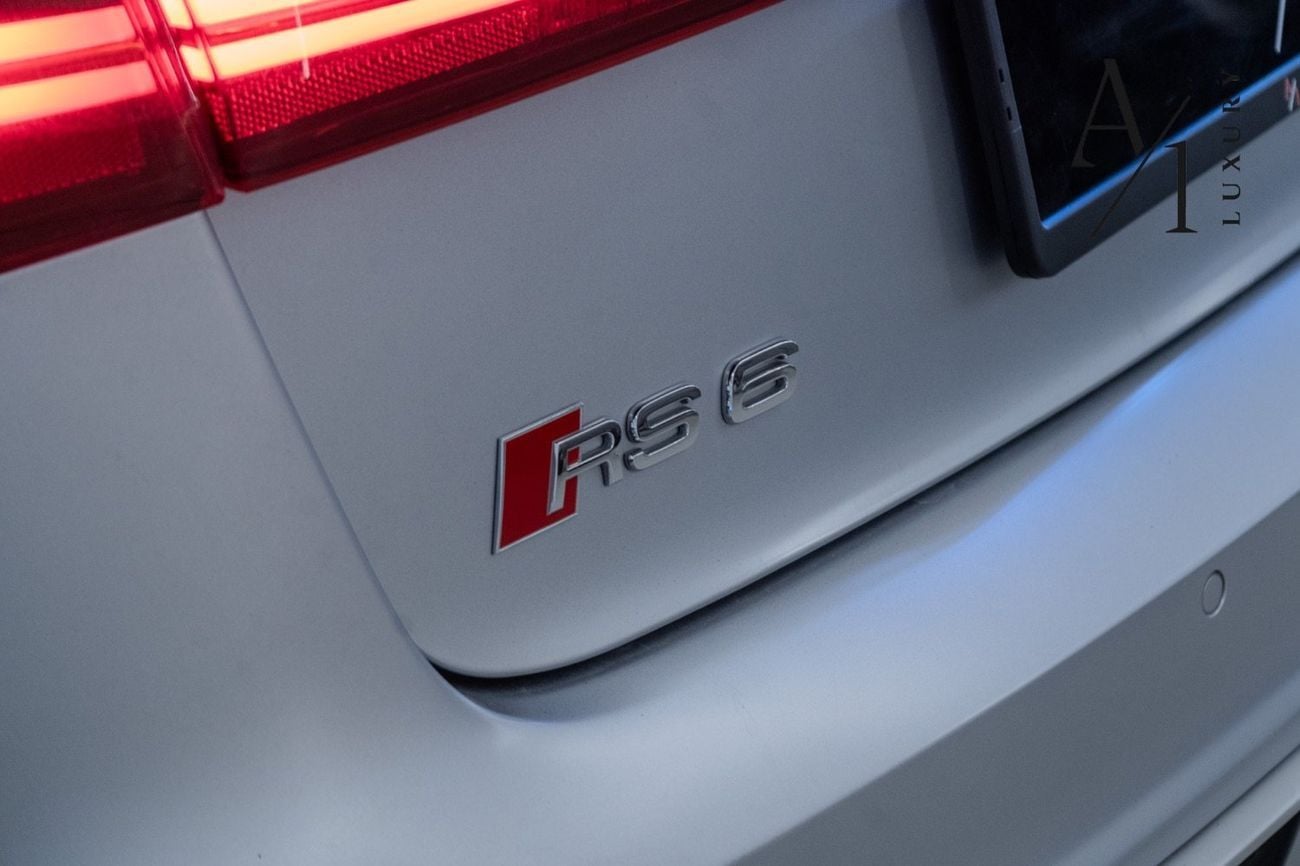 أودي RS6 STD