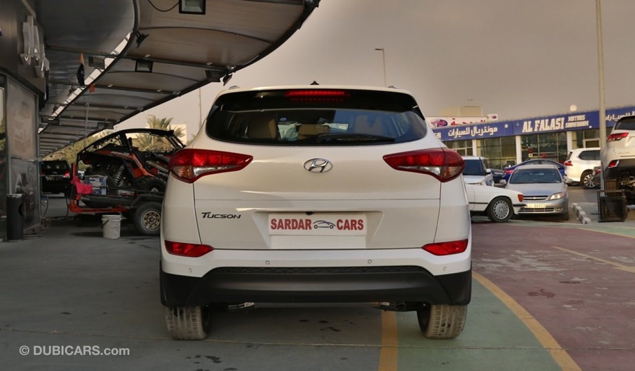 Hyundai Tucson 2WD