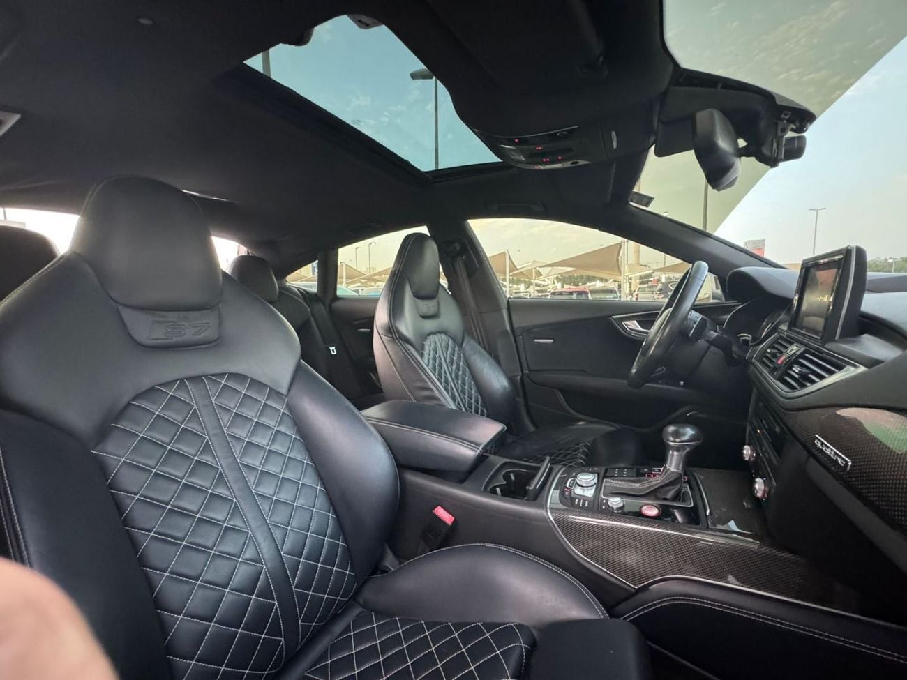 Audi S7 Top 4.0L (420 HP) S7 FULL OPTION V8 4.0L T (420 HP)
