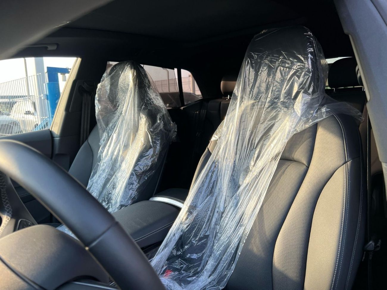 Audi Q8 2023-Audi Q8 55 TFSI Quattro-SLINE