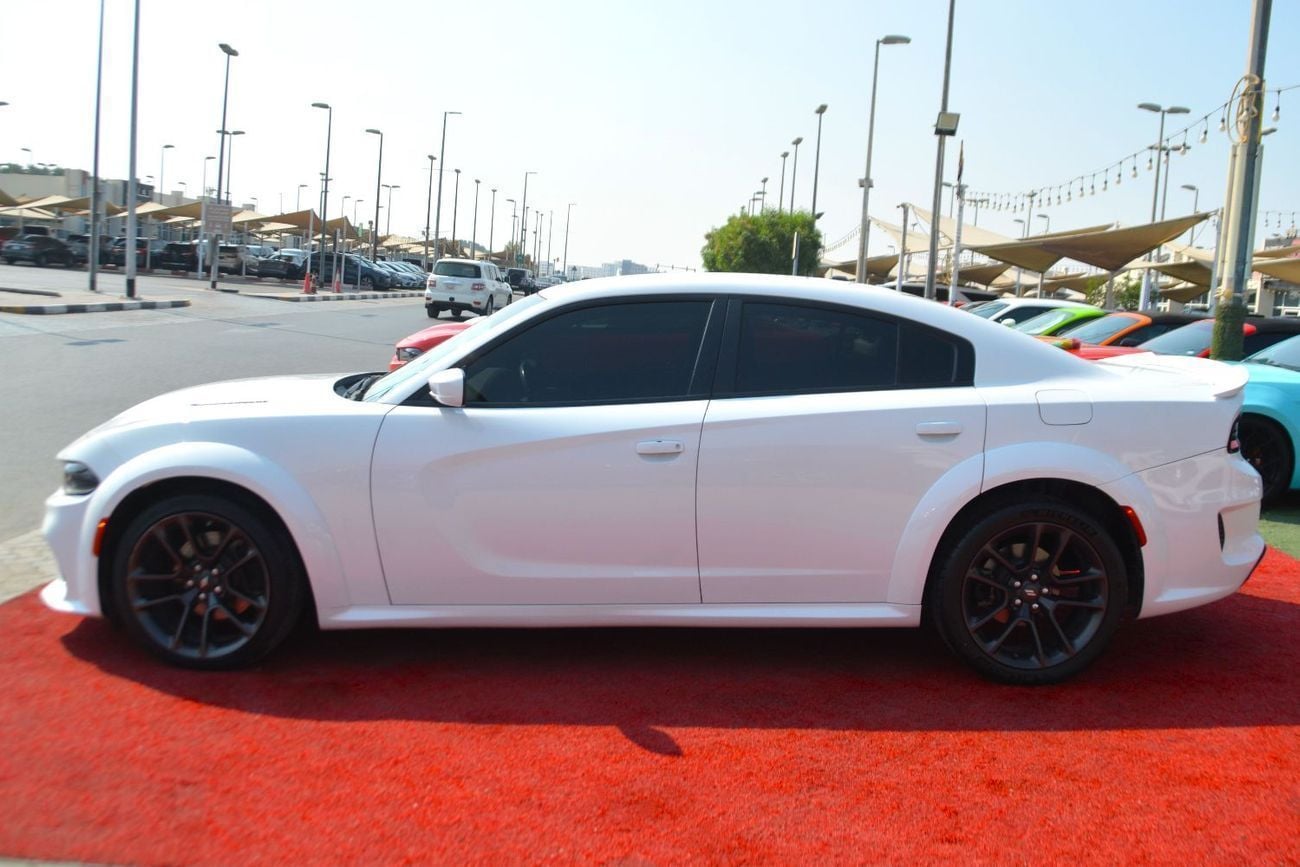 دودج تشارجر RT SCATPACK WIDEBODY R/T Mid 5.7L
