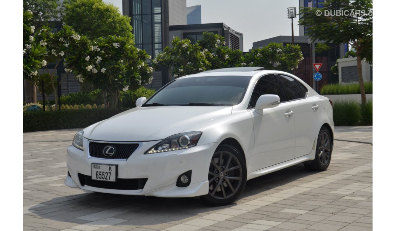 Lexus IS300 Fully Loaded in Perfect Condition