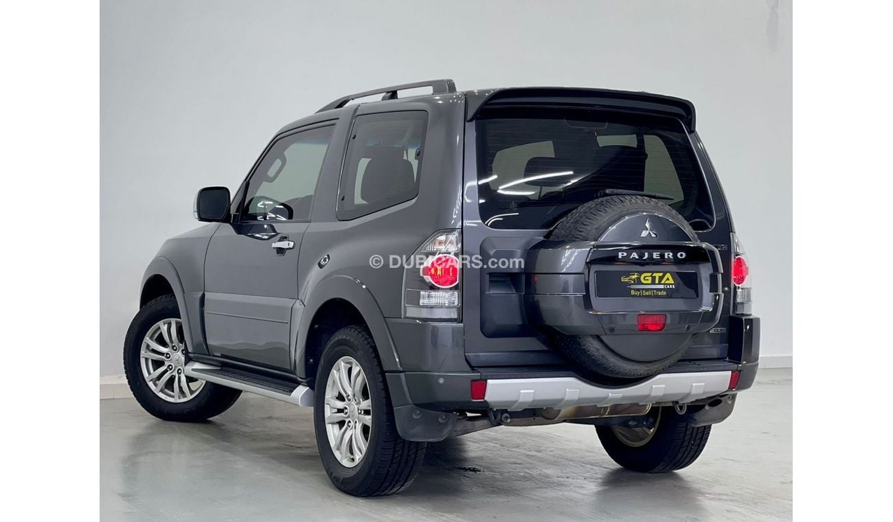 Mitsubishi Pajero GLS Top 2016 Mitsubishi Pajero 3.8L SWB, Full Mitsubishi History, Low Kms, GCC