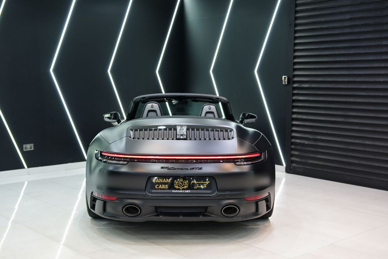 بورش 911 Carrera GTS 3.0L (450 HP) Convertible Bose Audio, Sport Chrono Package, Al Nabooda Warranty!!