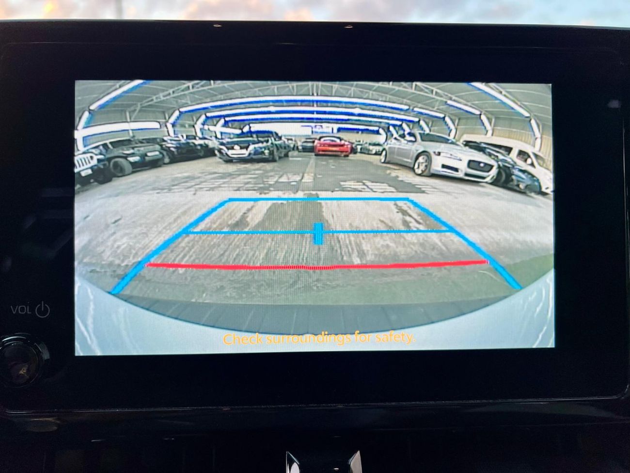 Toyota Corolla SE+ 2.0L hatchback sports warranty one year bank financie available