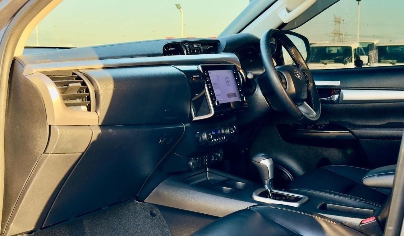 تويوتا هيلوكس DOUBLE CABIN | 2.8 DIESEL ENGINE | 360 VIEW CAMERA | RHD