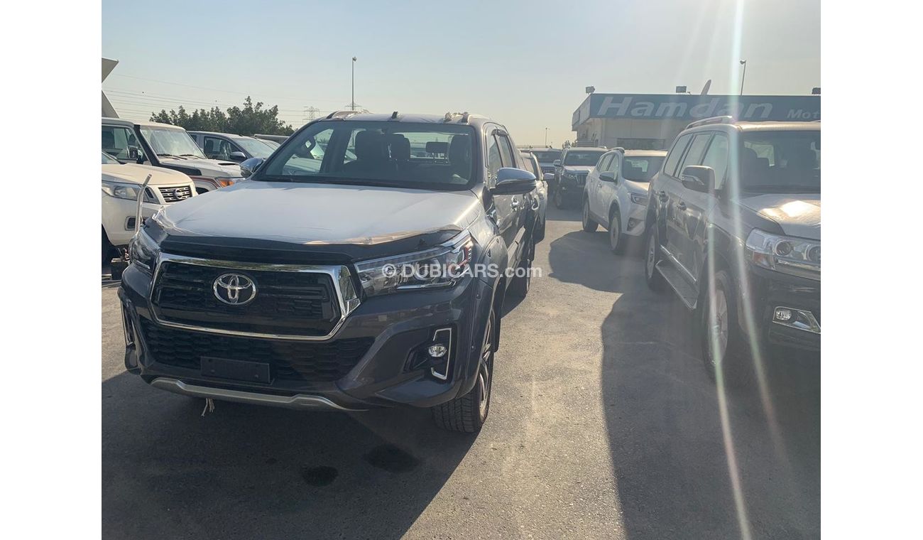 تويوتا هيلوكس ريفو فول ابشن