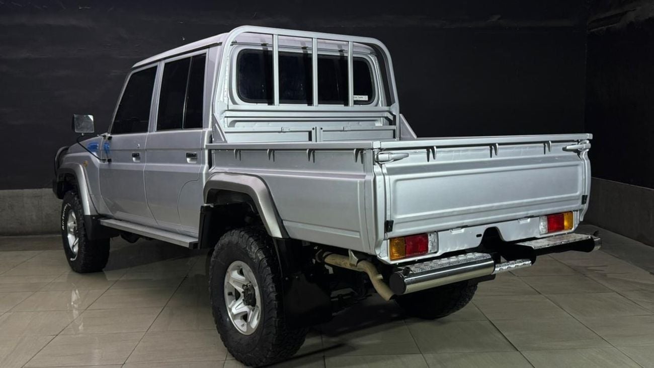 Toyota Land Cruiser Pick Up RIGHT HAND VEHICLE ONLY FOR EXPORT 4.5L
