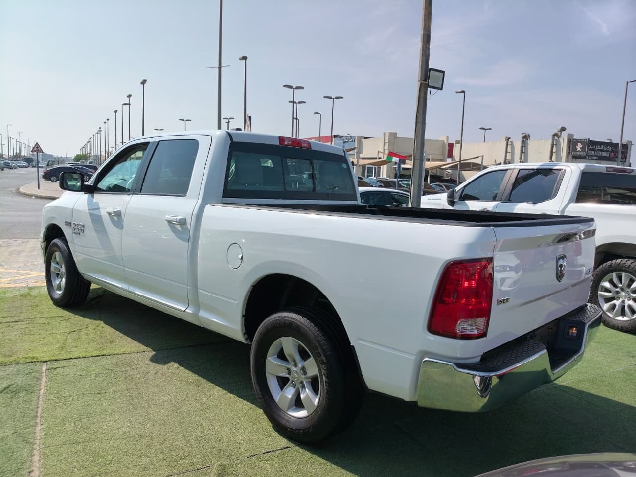 رام 1500 Bighorn Crew Cab 5.7L