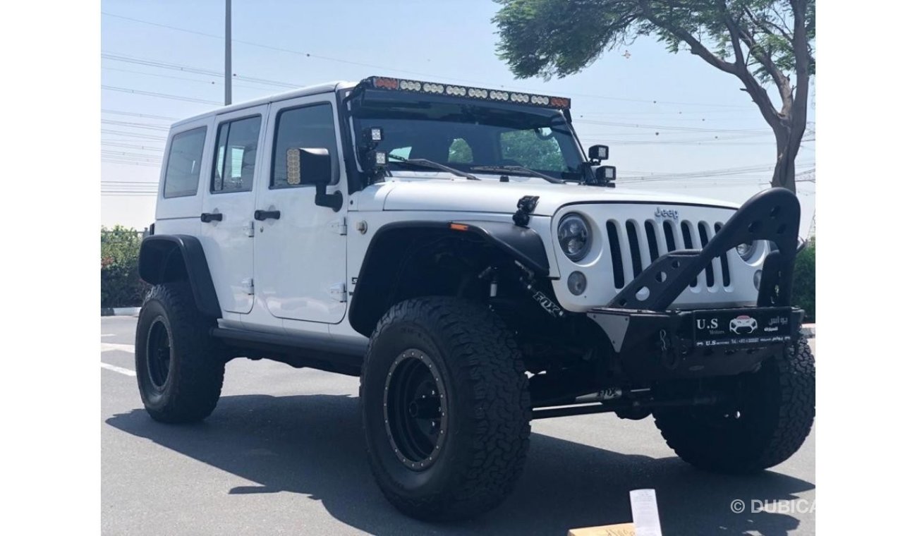 Jeep Wrangler UNLIMITED LIFTED 2015 GCC WITH UPGRADES IN MINT CONDITION