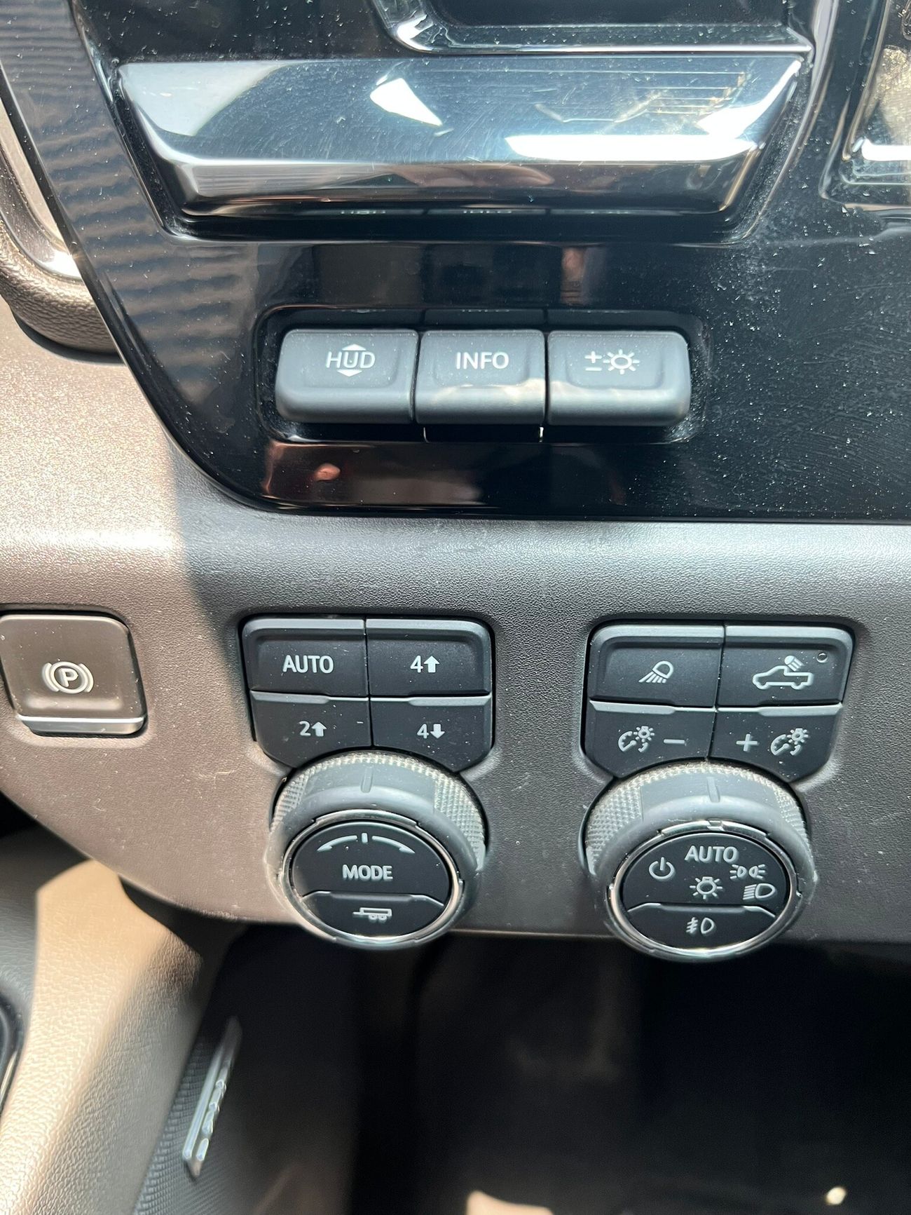 Chevrolet Silverado ZR2