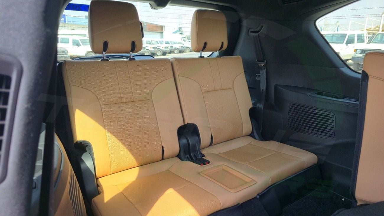 لكزس LX 700h ( Only For Export ) BH “Signature” 3.5TT V6 Hybrid AWD GCC 2026 BRAND NEW
