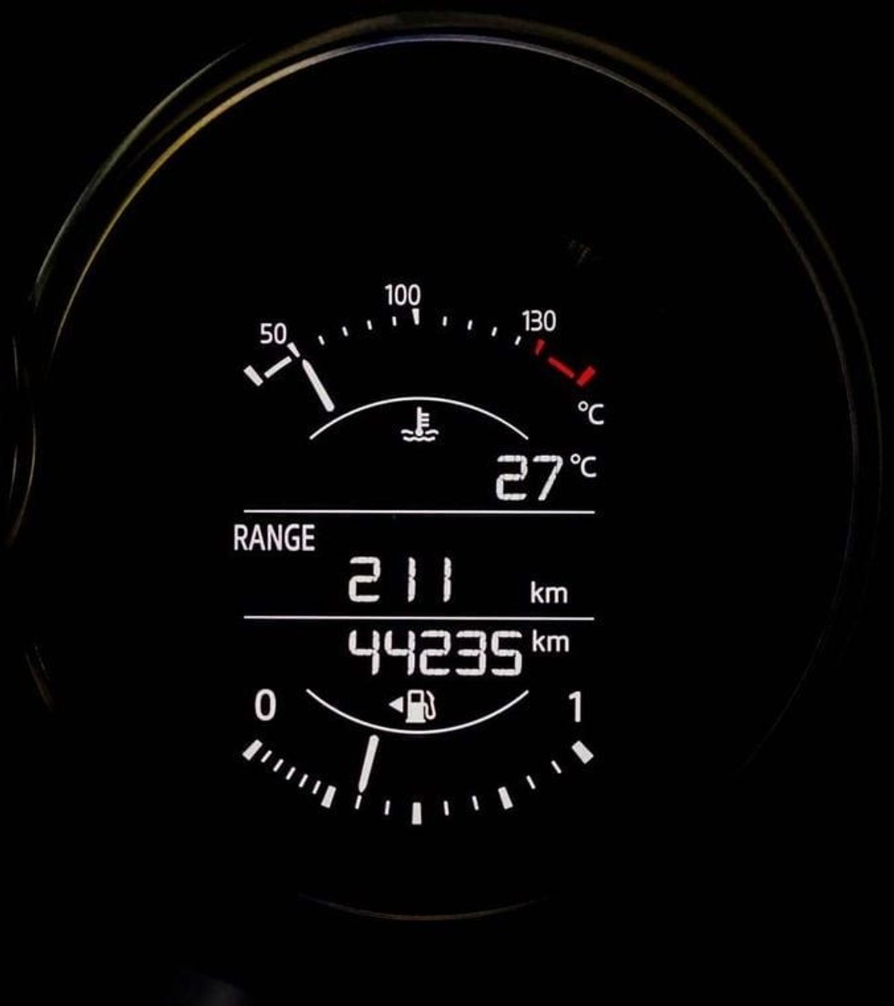 مازدا 6 S 2.5L (184 HP) Mazda 6  2022 GCC 2.5L  accident-free original paint  in excellent condition  1281 P