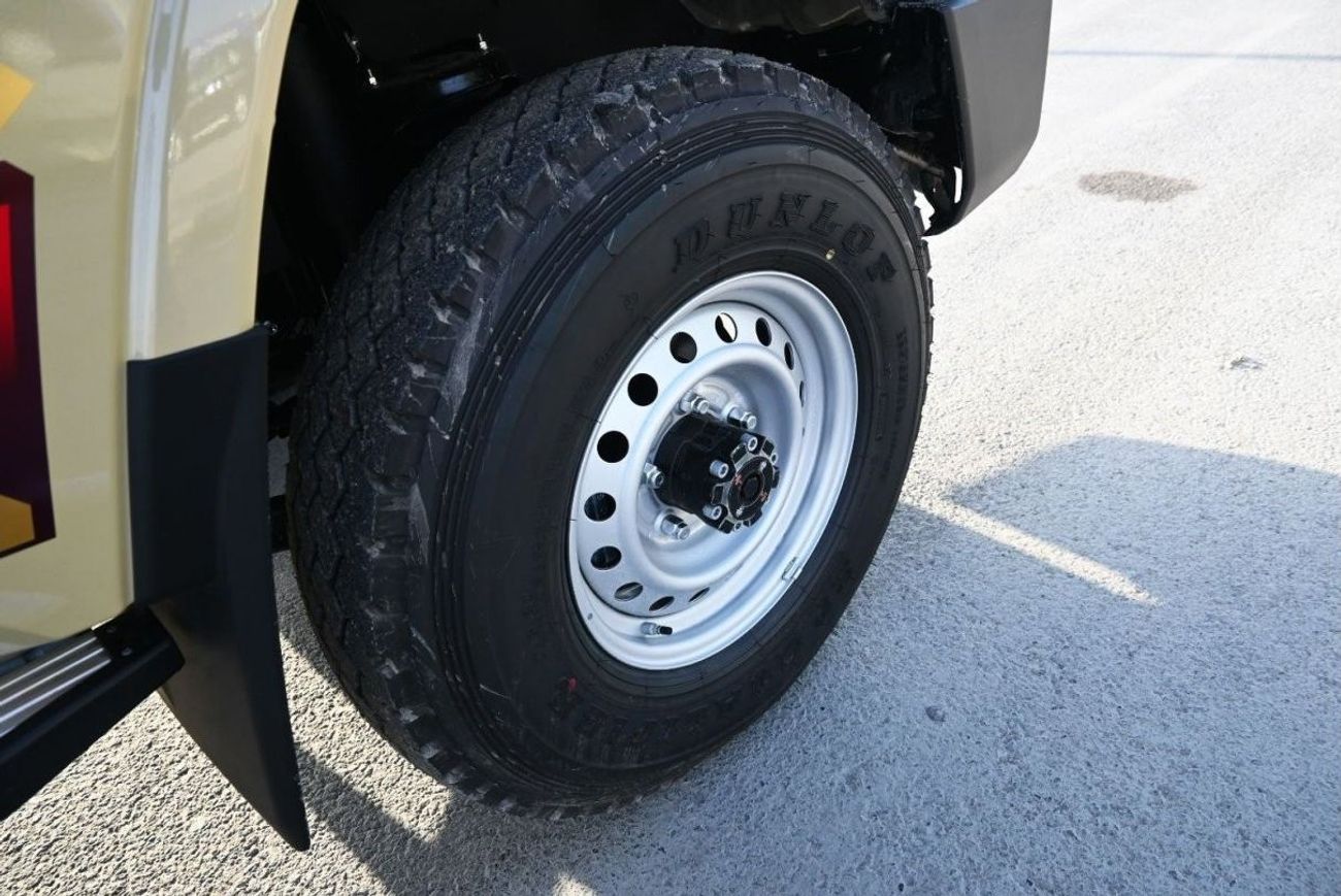 تويوتا لاند كروزر بيك آب تويوتا لاند كروزر 2024 بنزين 4.0L