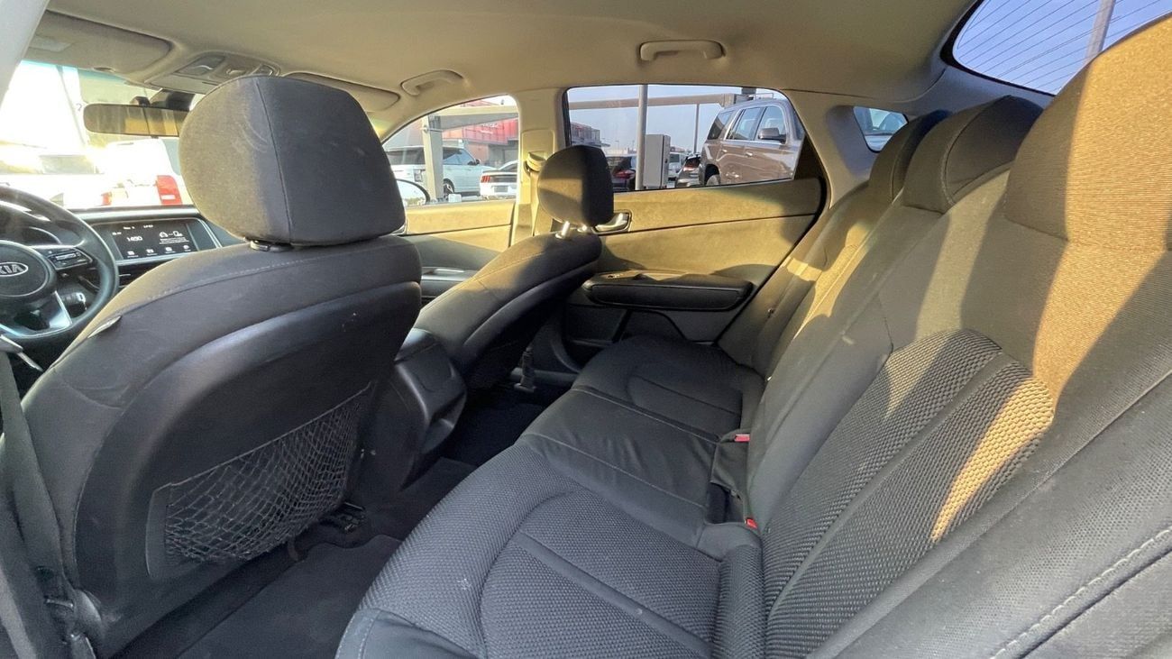 Kia Optima LX 2.4L