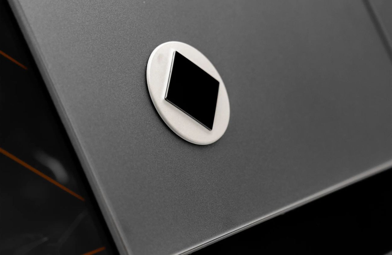 Land Rover Defender 4.4L V8 Twin-Turbo Mild Hybrid Engine