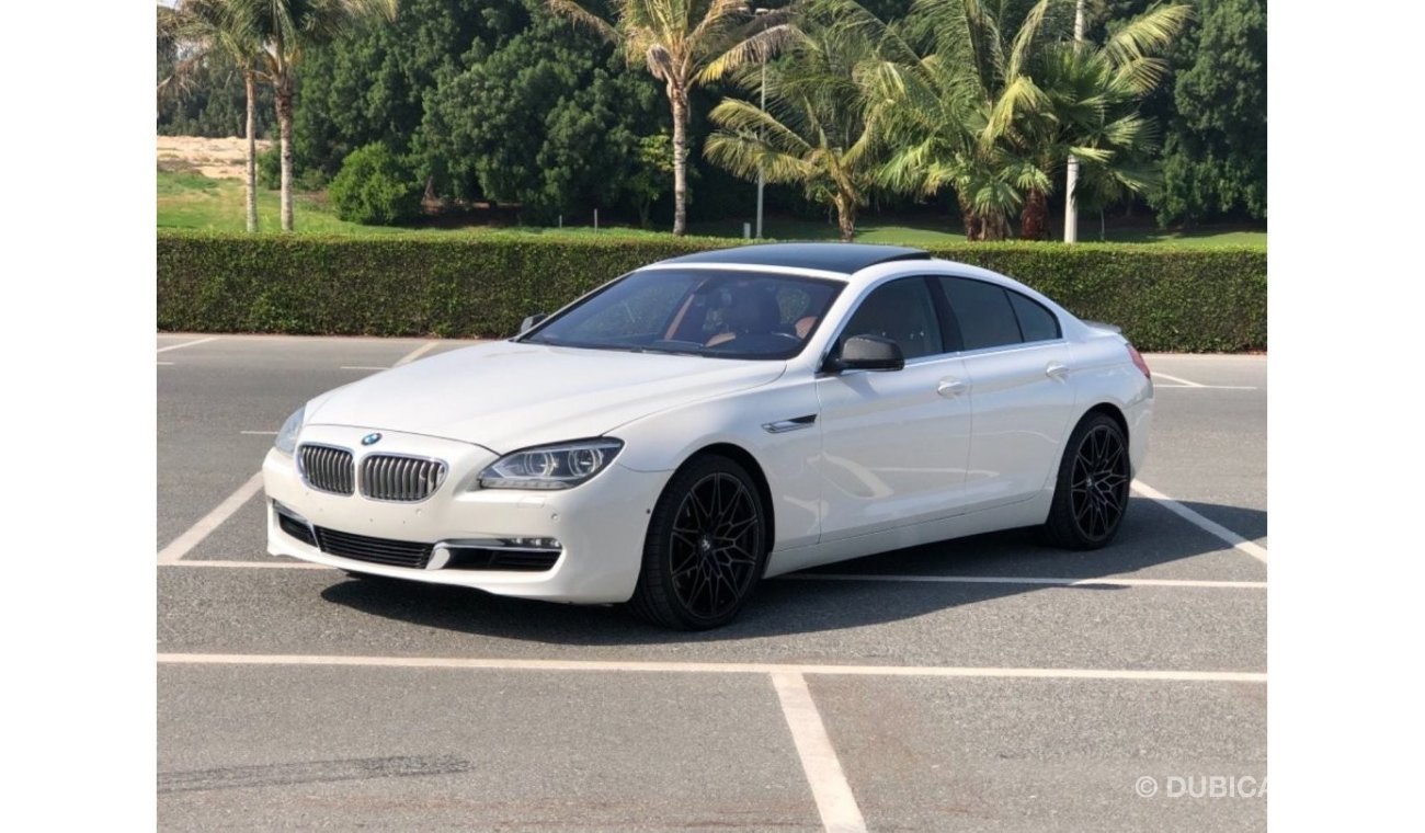 BMW 650i BMW 650 MODEL 2013 GCC CAR PERFECT CONDITION FULL OPTION PANORAMIC ROOF LEATHER SEATS 5 CAMR navigat