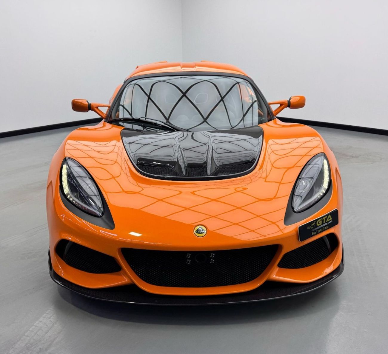 Lotus Exige 2021 Lotus Exige 410 Sport 20th Anniversary Edition, Manual Transmission, Excellent Condtion, GCC