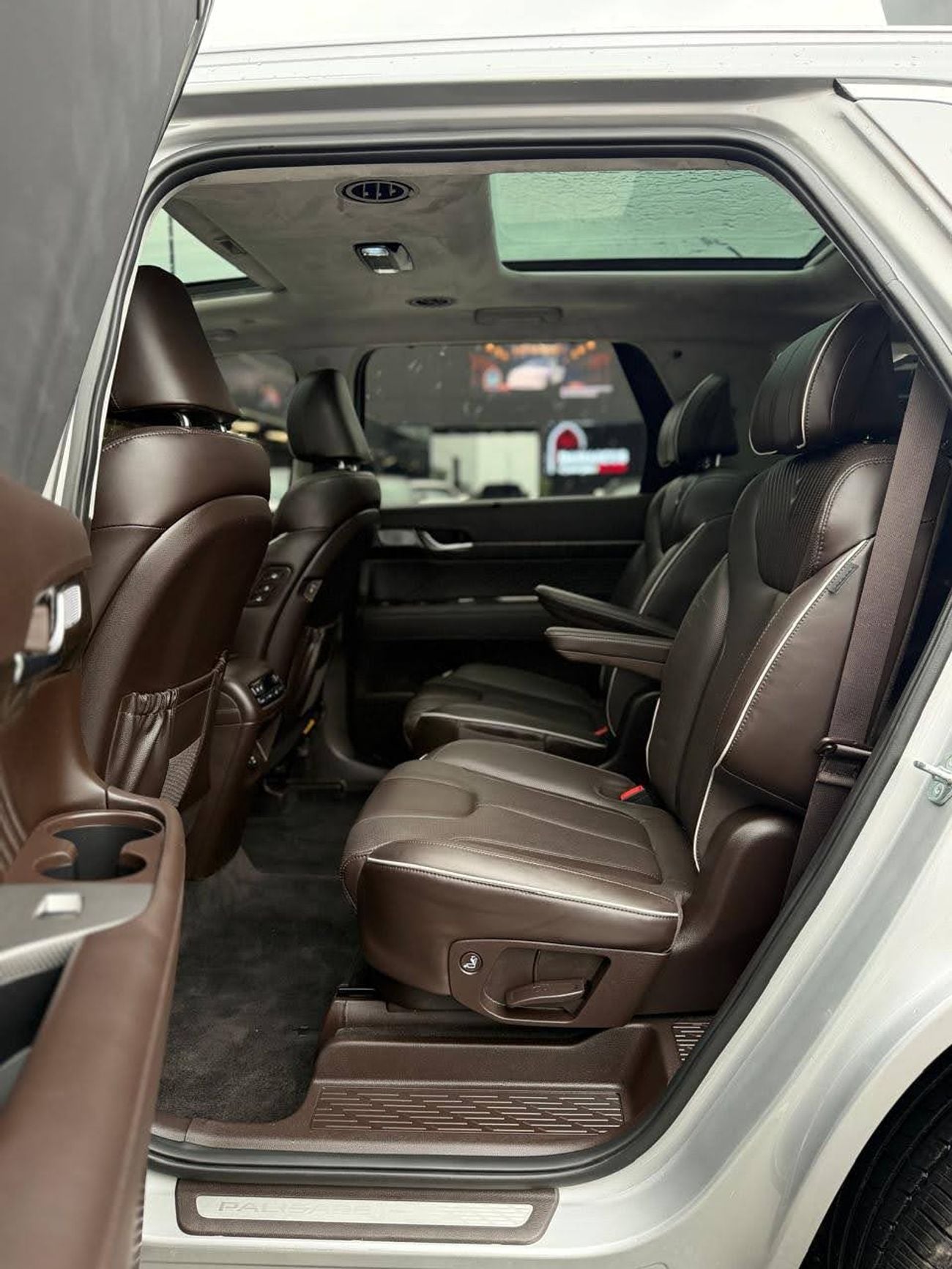 Hyundai Palisade CALLIGRAPHY Hyundai Palisade 2023 – Full Option – Used  Imported from Korea  Mileage: 38,587 km  Ext