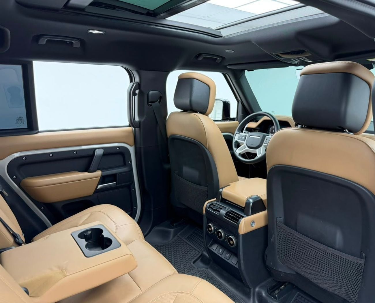 Land Rover Defender 110 X-DYNAMIC HSE P400