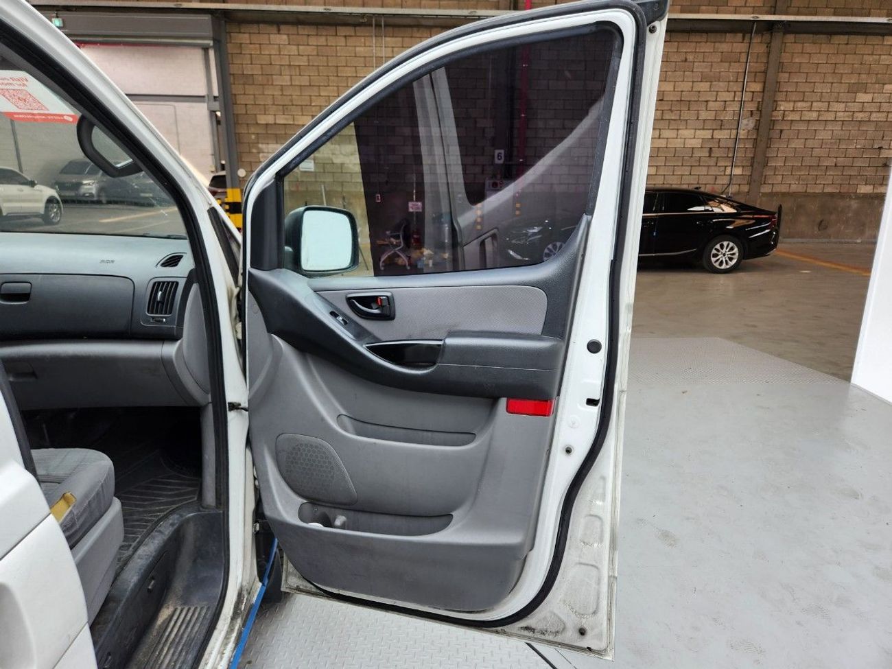 هيونداي جراند ستاريكس 2019 HYUNDAI THE NEW GRAND STAREX (D) 2.5 Wagon Style 12seat