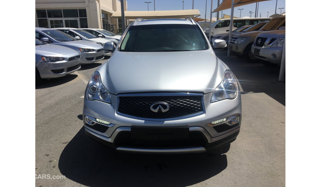 Infiniti QX50 we offer : * Car finance services on banks * Extended warranty * Registration / export services